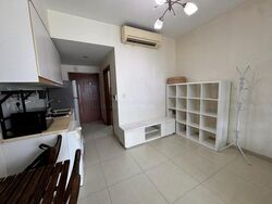 The Interweave (D12), Apartment #572696431